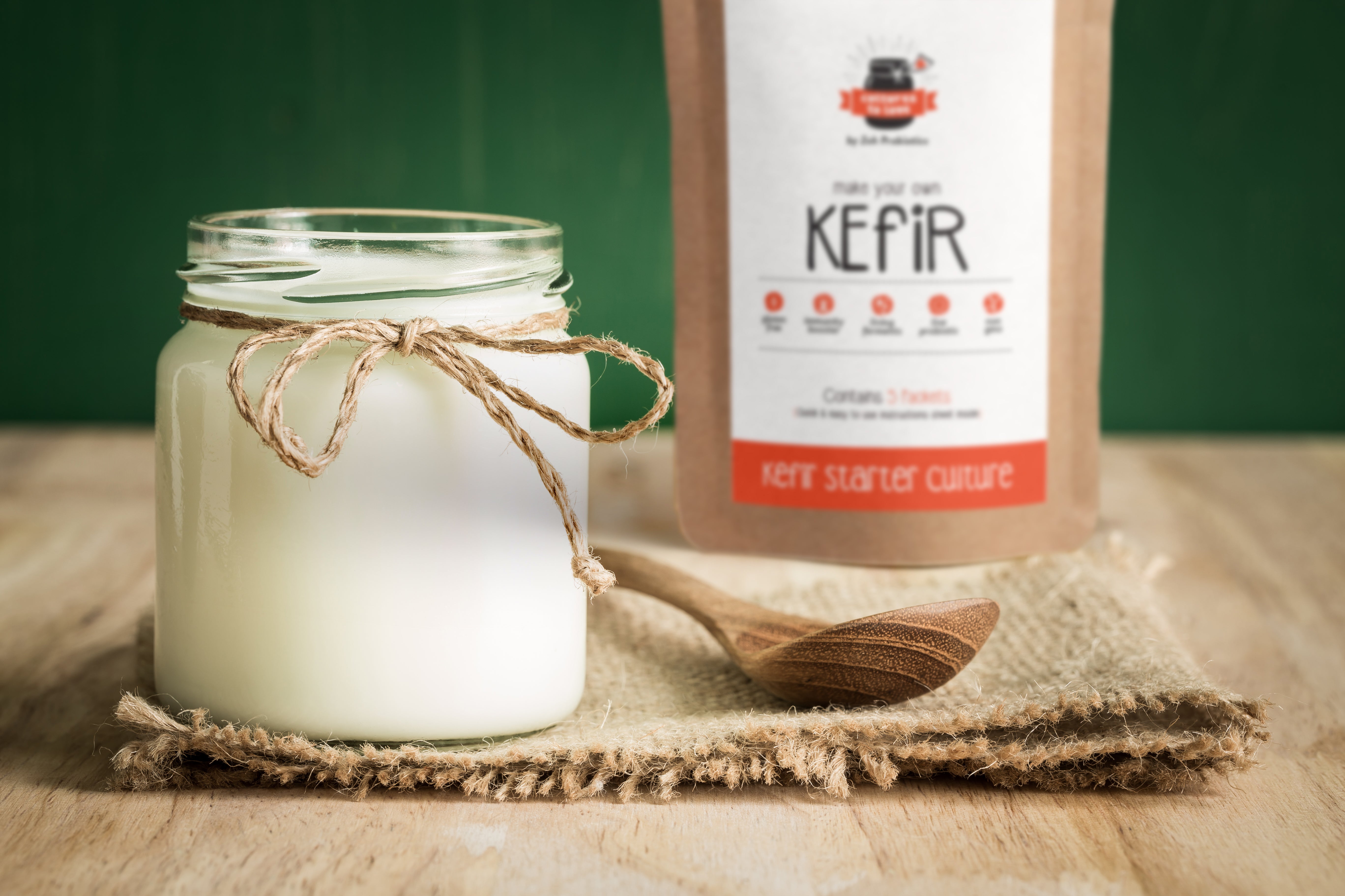 Yakult vs Kombucha vs Yogurt: Probiotic Drink Comparison
